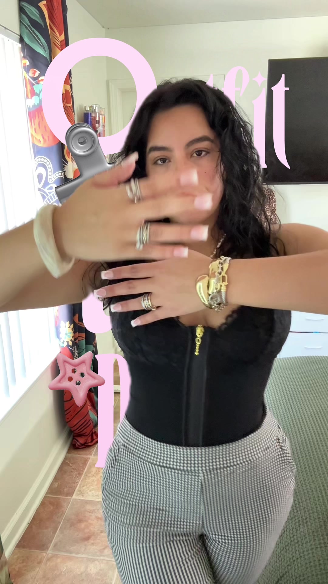 @Genesis Marie 🦩