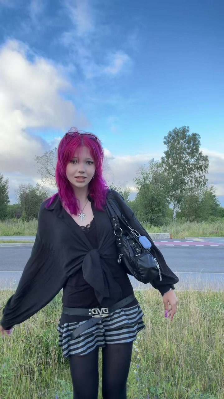 @g01ub
