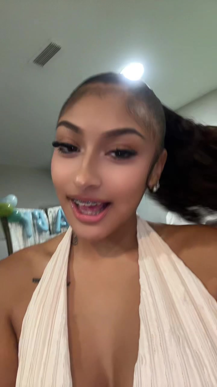 @NaeNextDoor😈