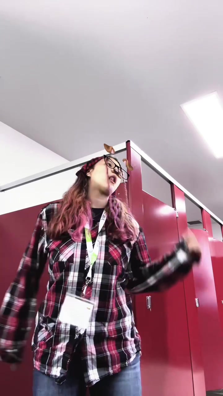 @zoeyy🧸ྀི🤍