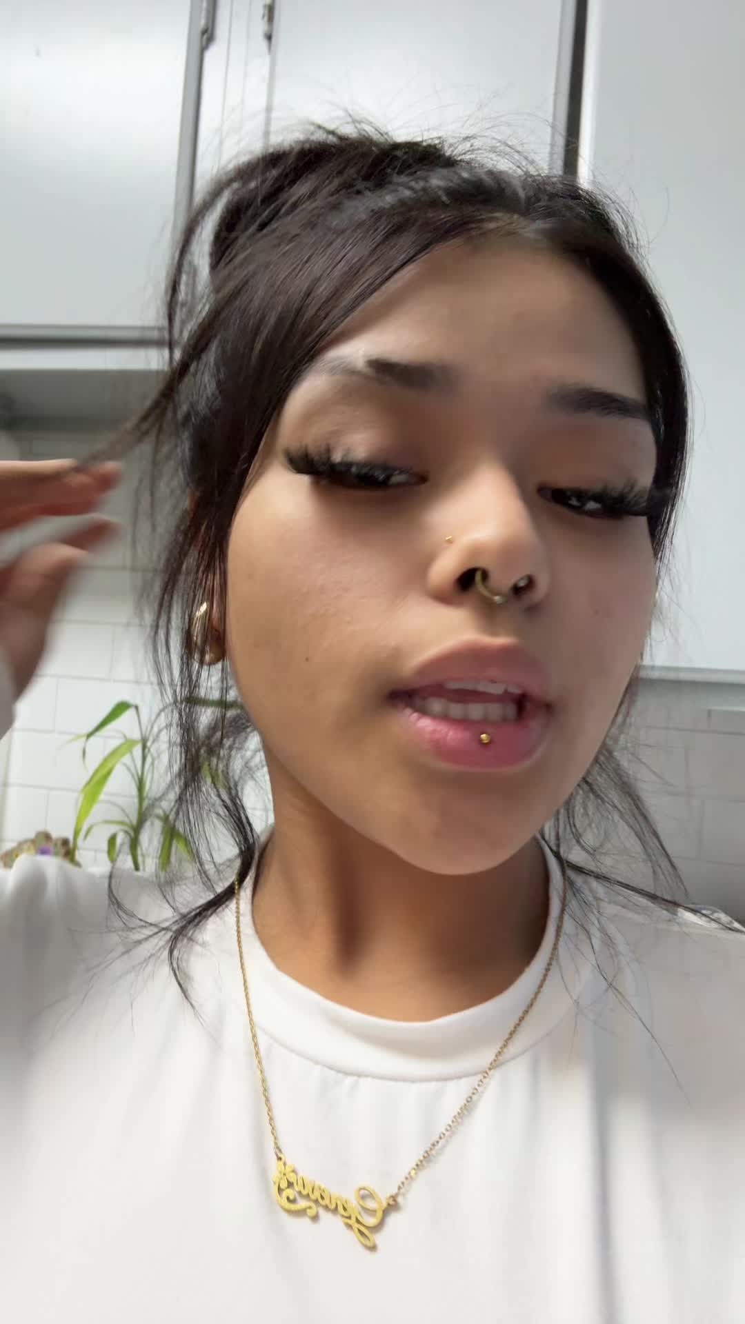 @g