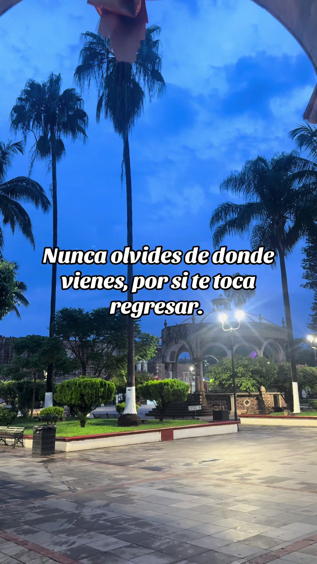 @✨️👑Becky Avelar👑✨️