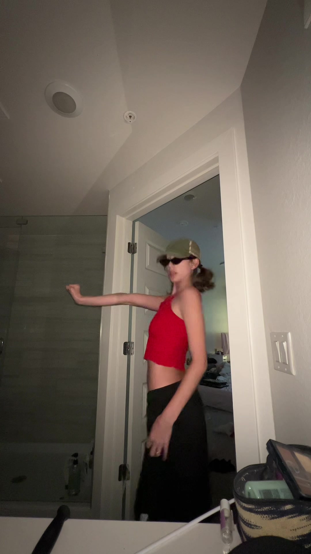 @ponyowantsham