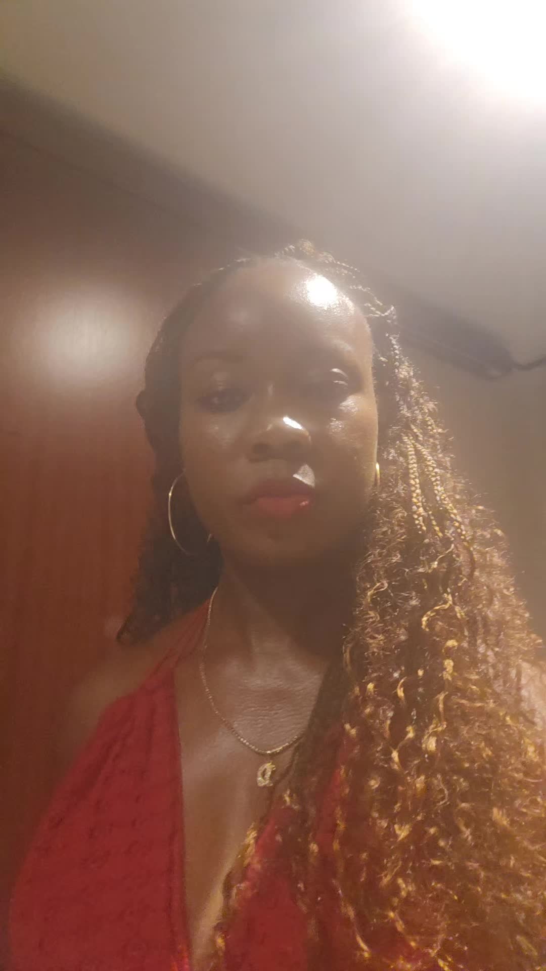 @Dominique Steele201