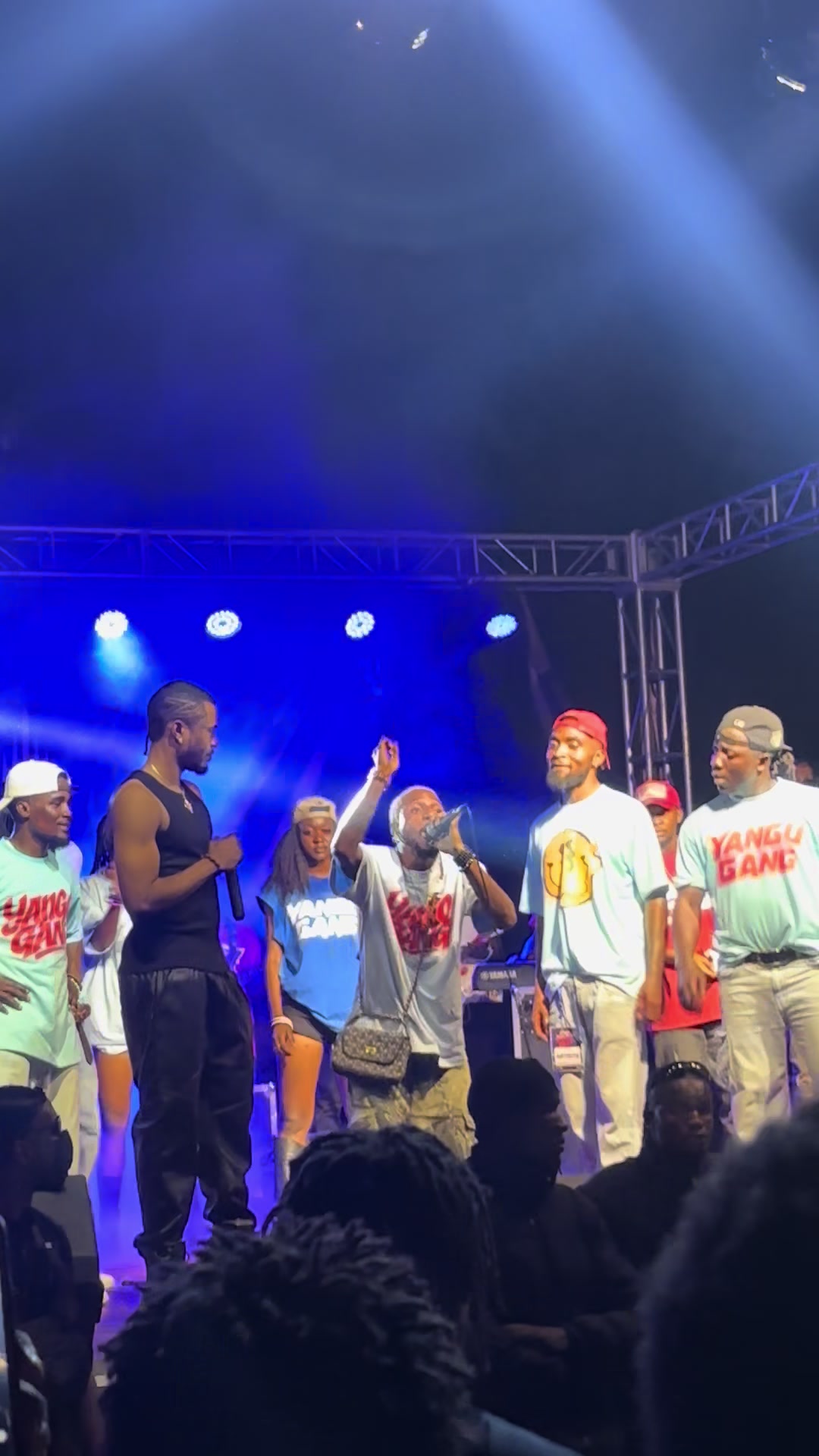 @BellyAmaral 🧸🇨🇩🇵🇹