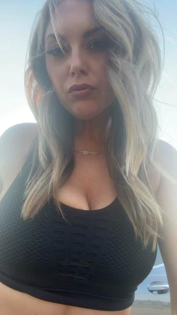 @Jocelyn_A