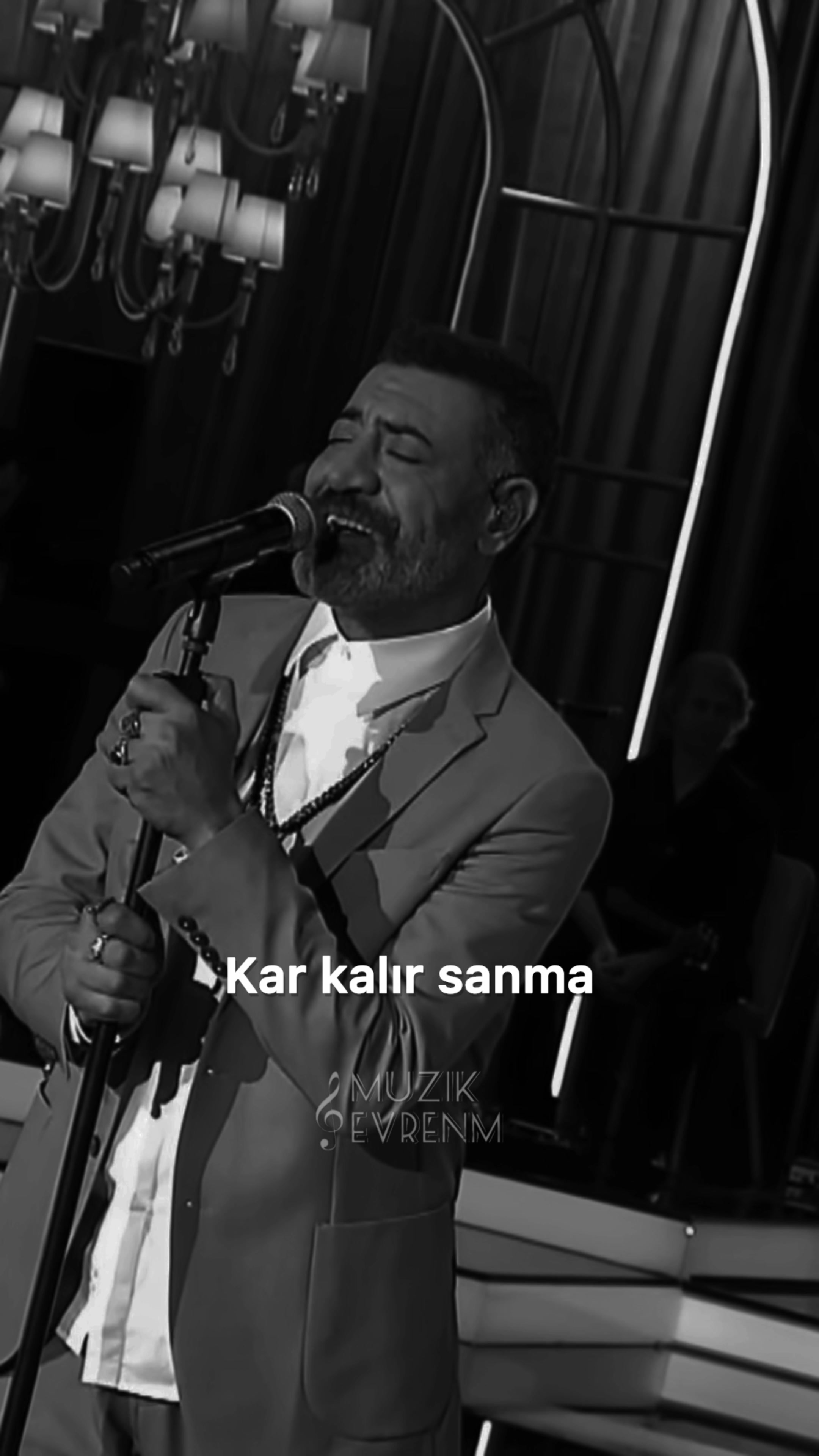 @M&uuml;zik Evrenim