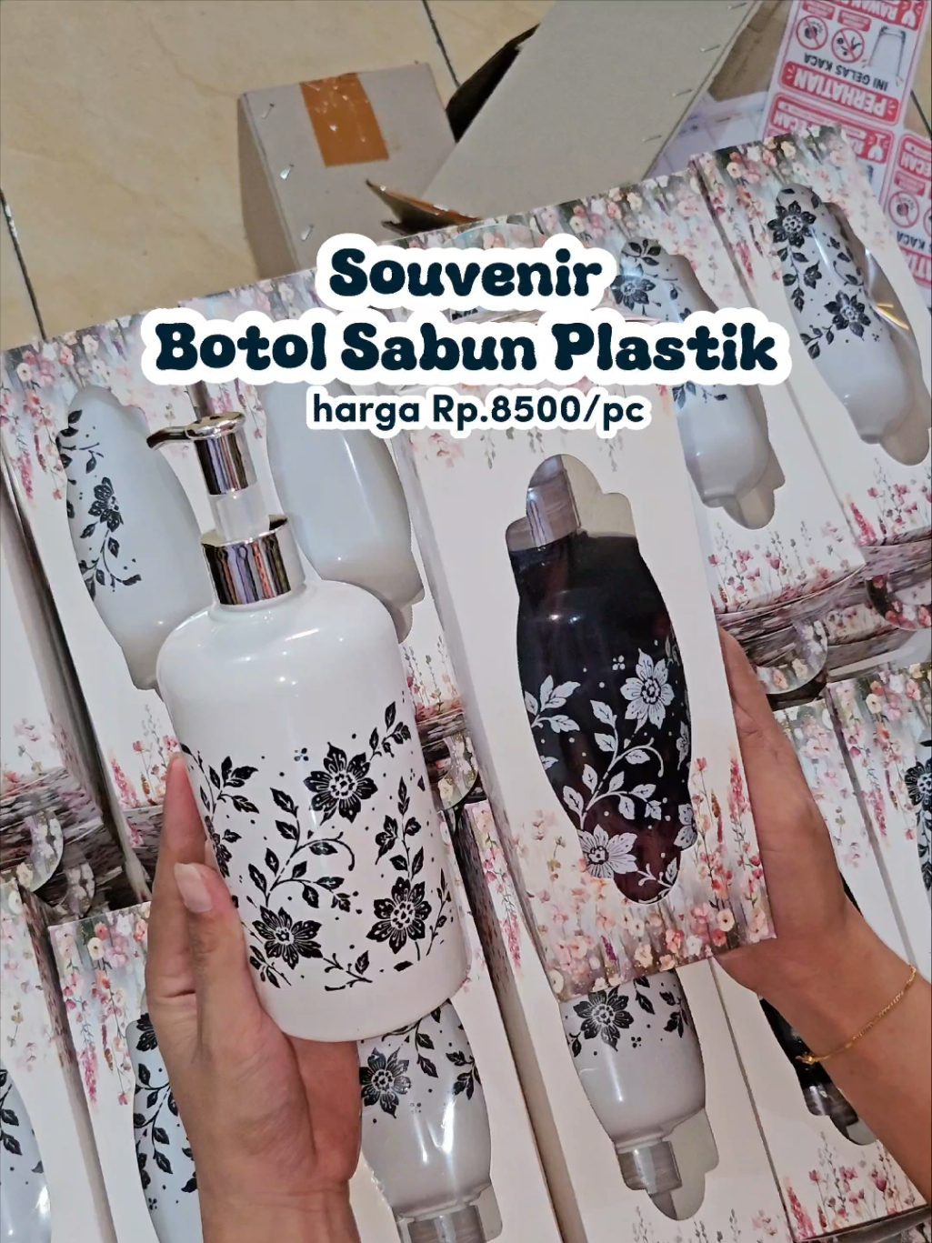 @Nuansa Seni Souvenir 3