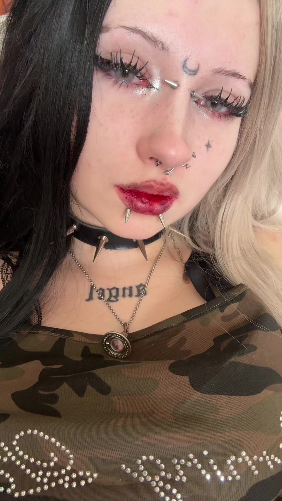 @тина