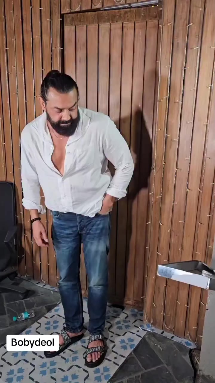 @Boink_bollywood