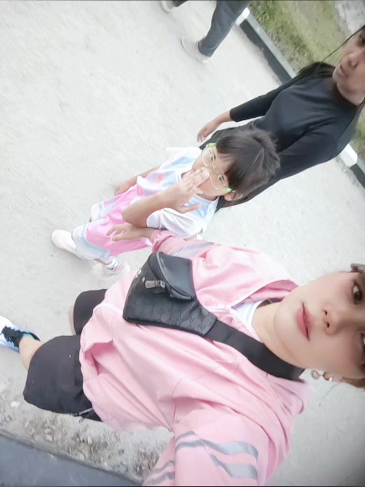 @Eccha jeslyn
