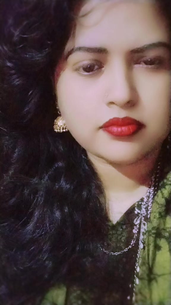 @দুষ্টু মেয়ে সুবর্না