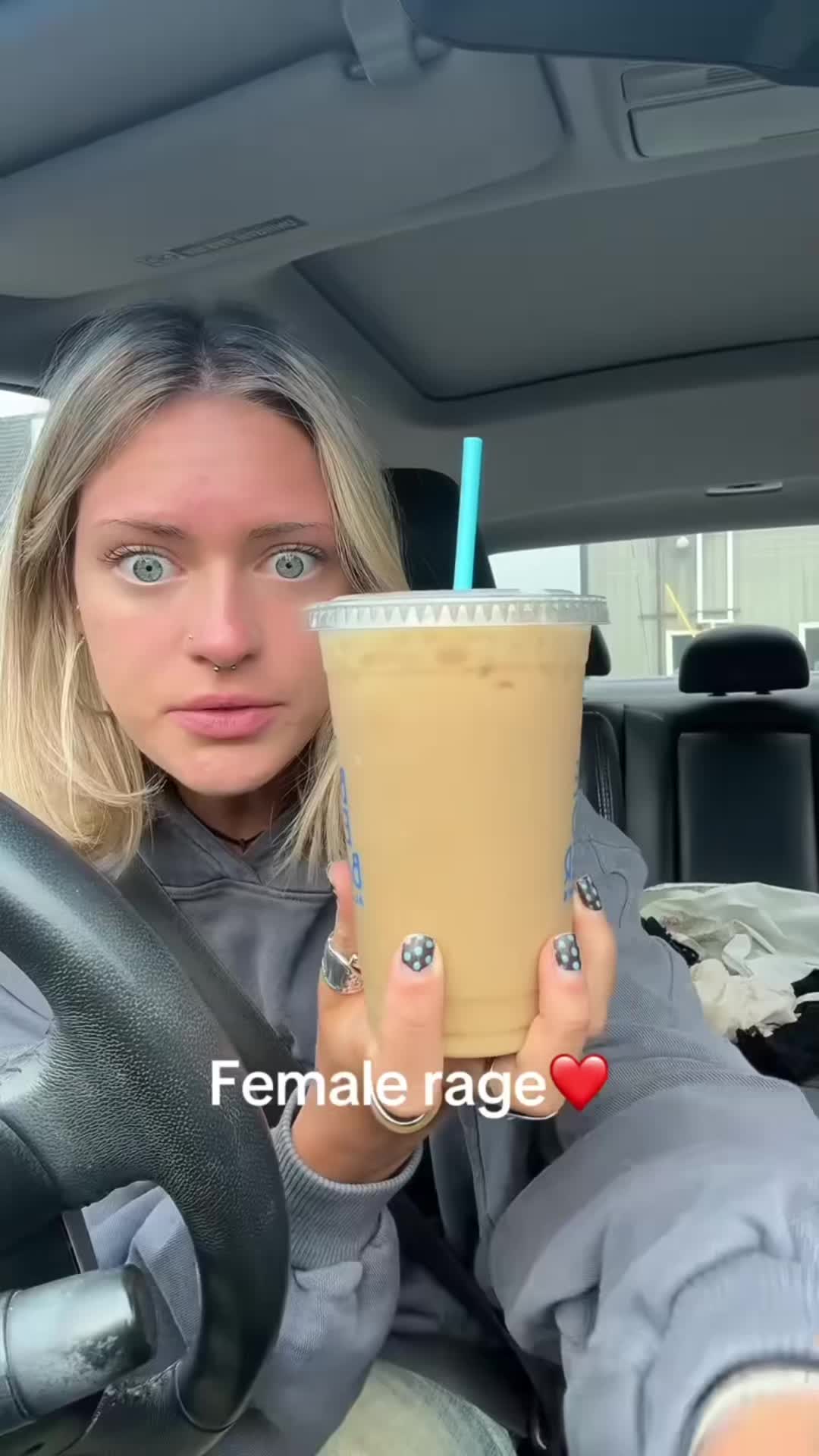 @Rebeka p
