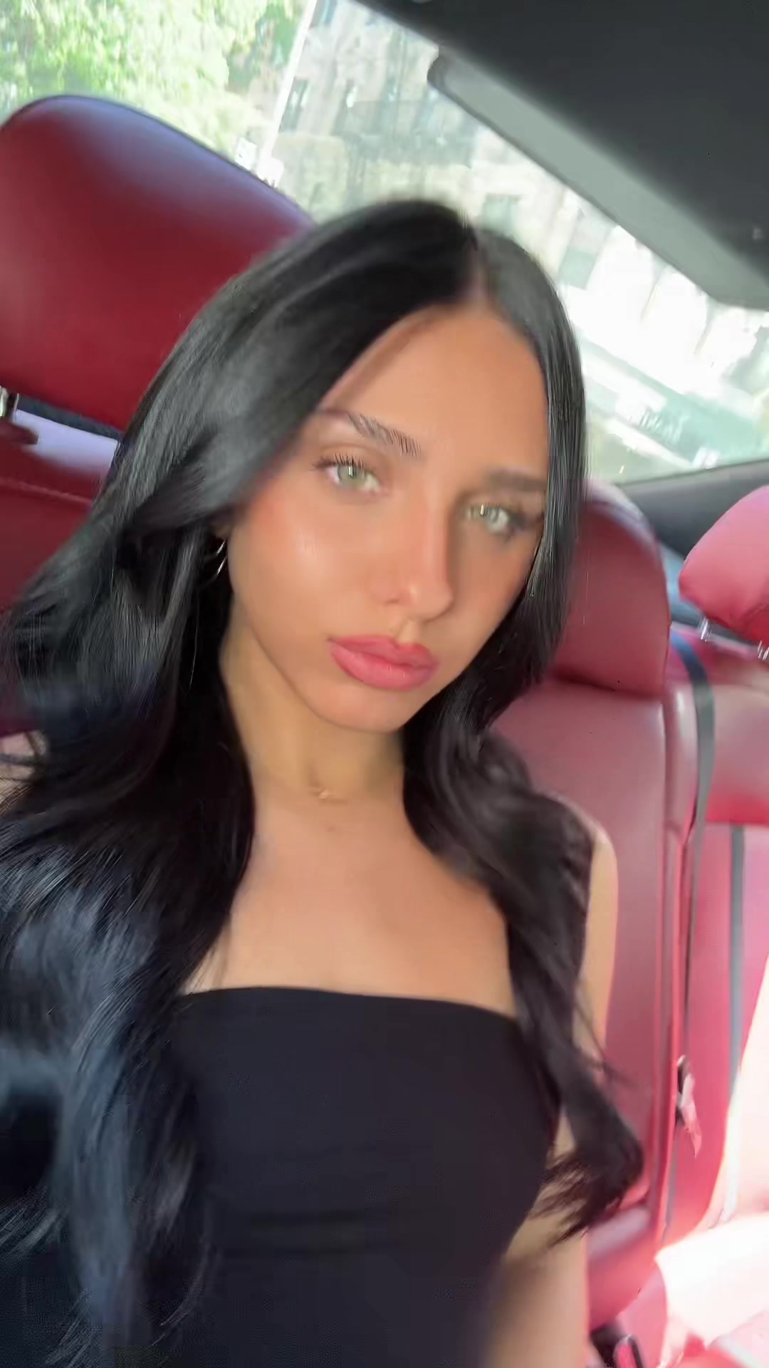 @T