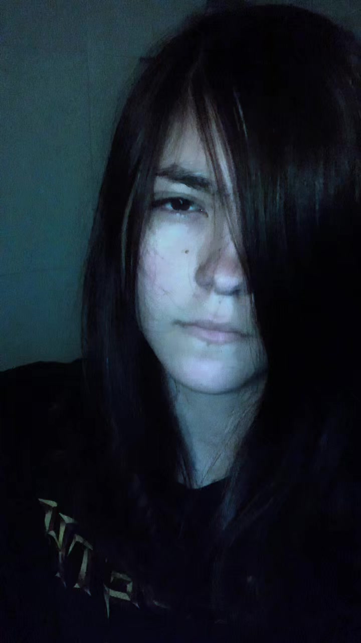 @𖤐 TRASH