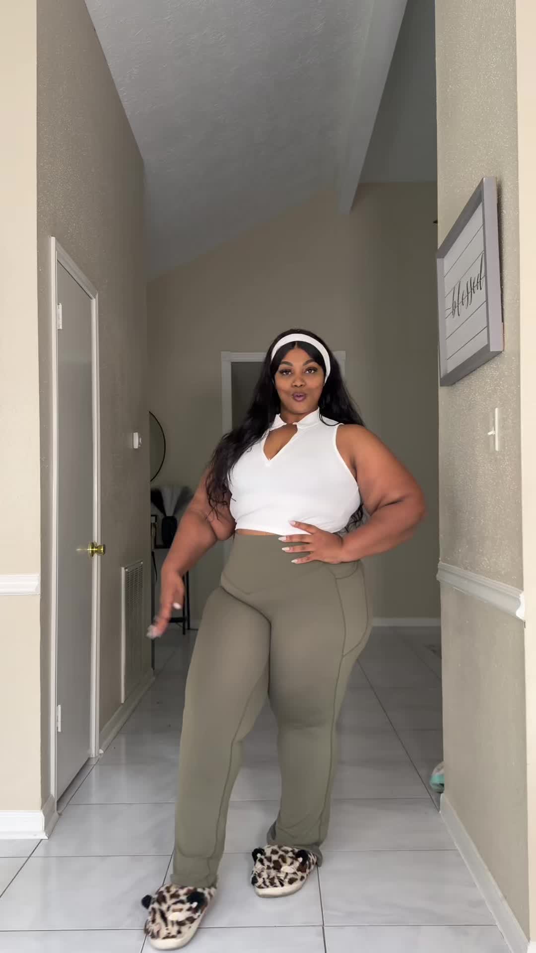 @thequeway