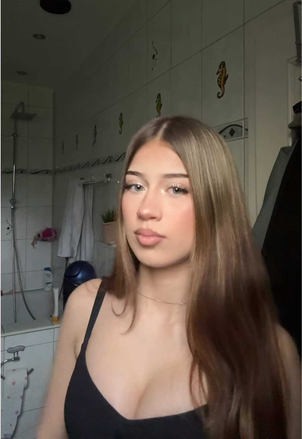 @𝐕𝐢𝐜𝐭𝐨𝐫𝐢𝐚