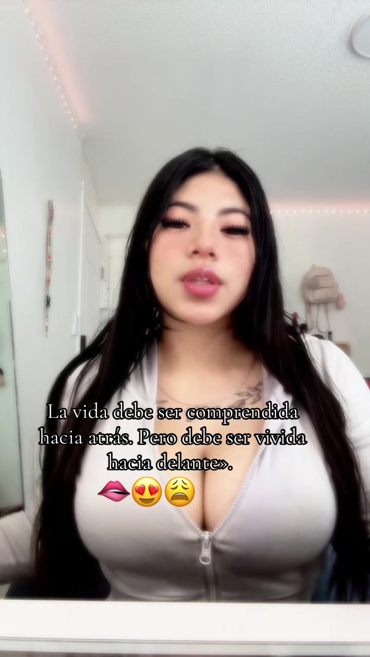 @Carol Vargas ๐๐ฅ๐ซฆ