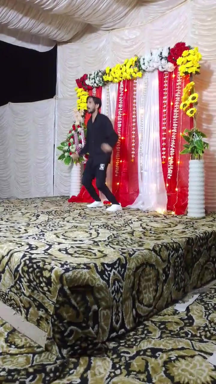 @Saqibdancer1