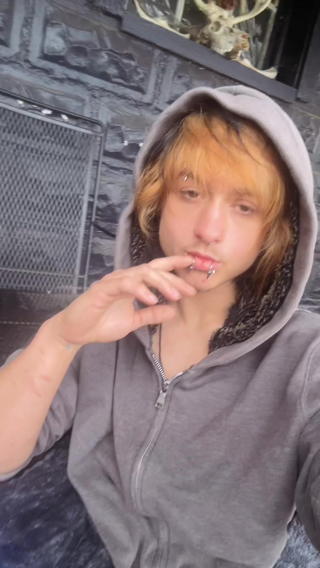 @erøs 😼🕷️