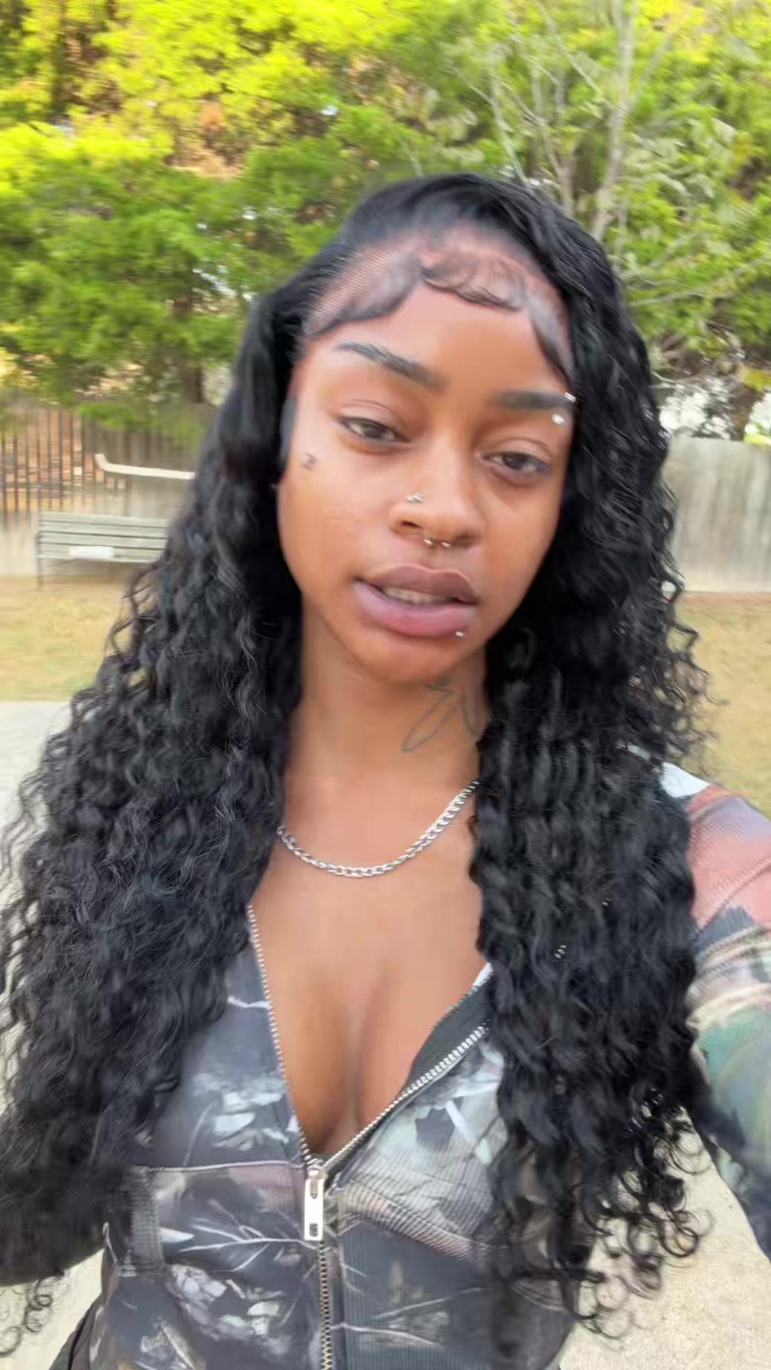@himynamesunsirae