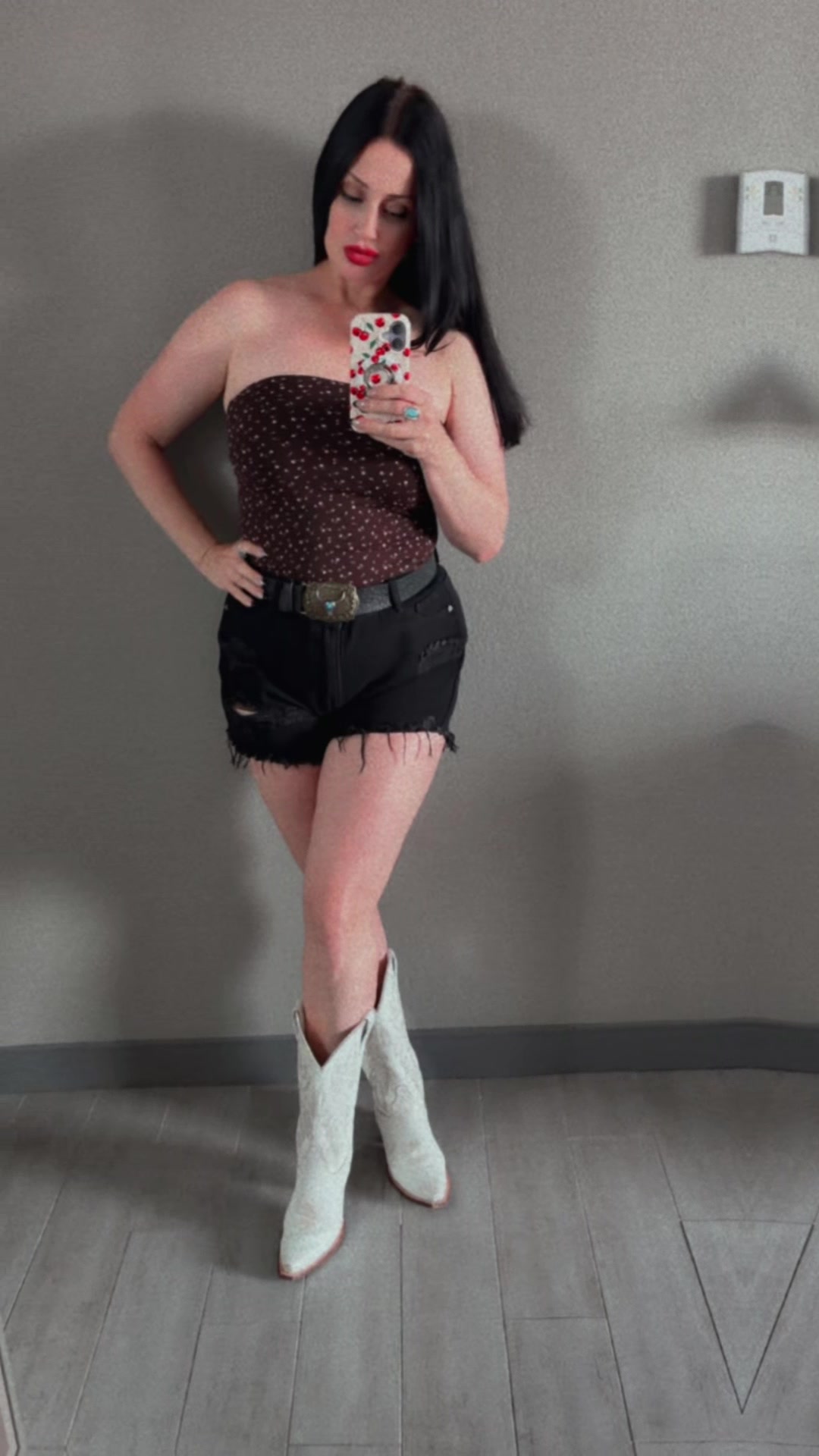 @Sober Goth Cowgirl