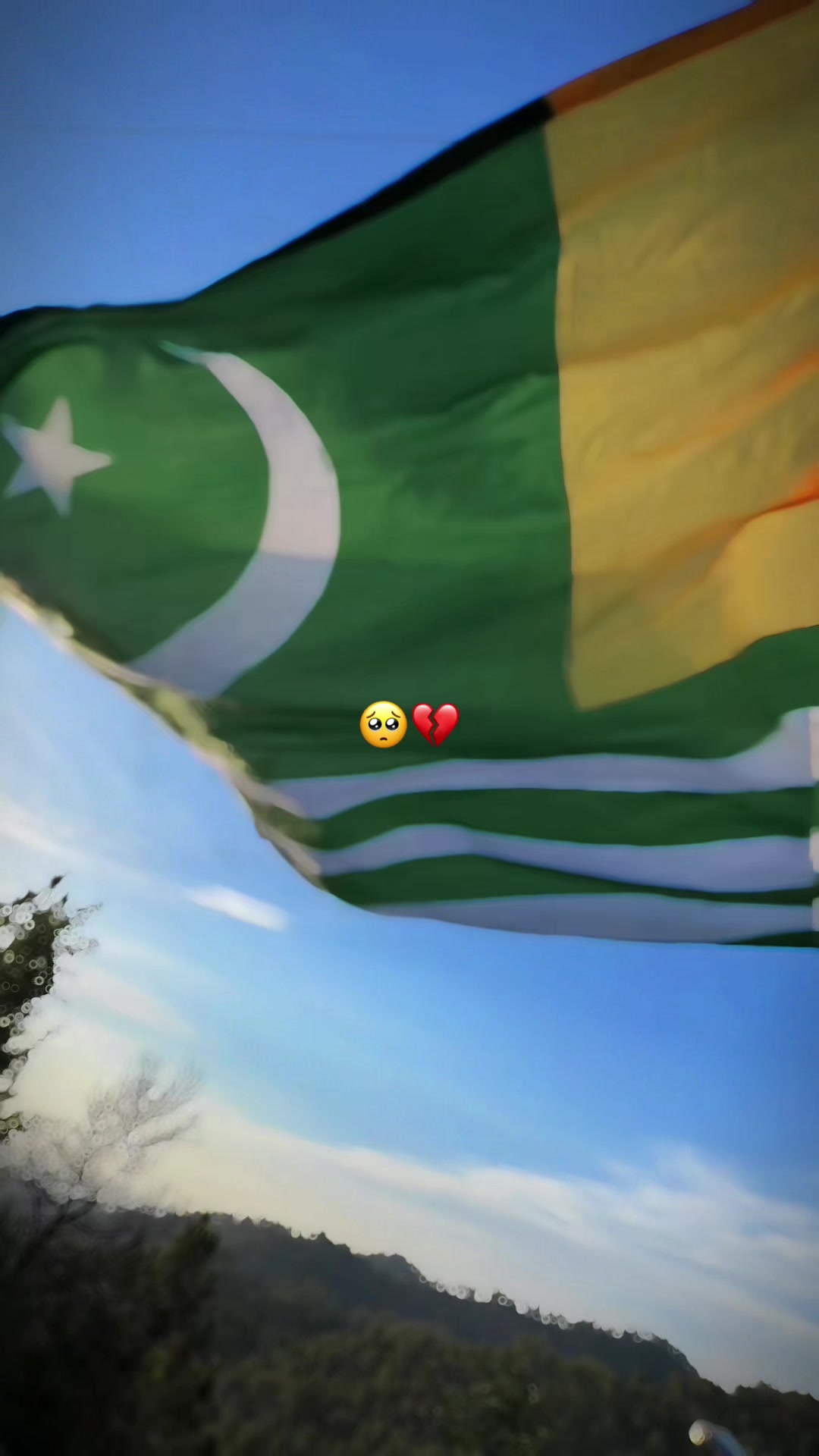 @Zainuraaj_kashmiri