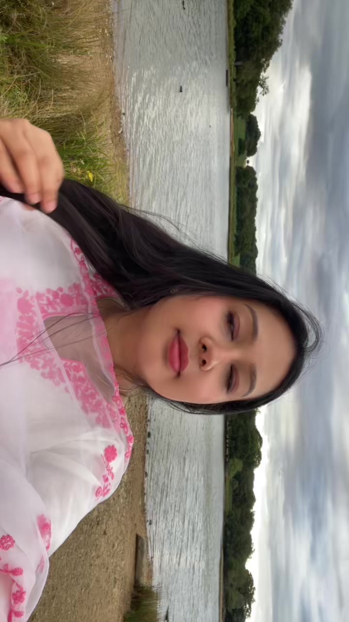 @Rajina 🦋