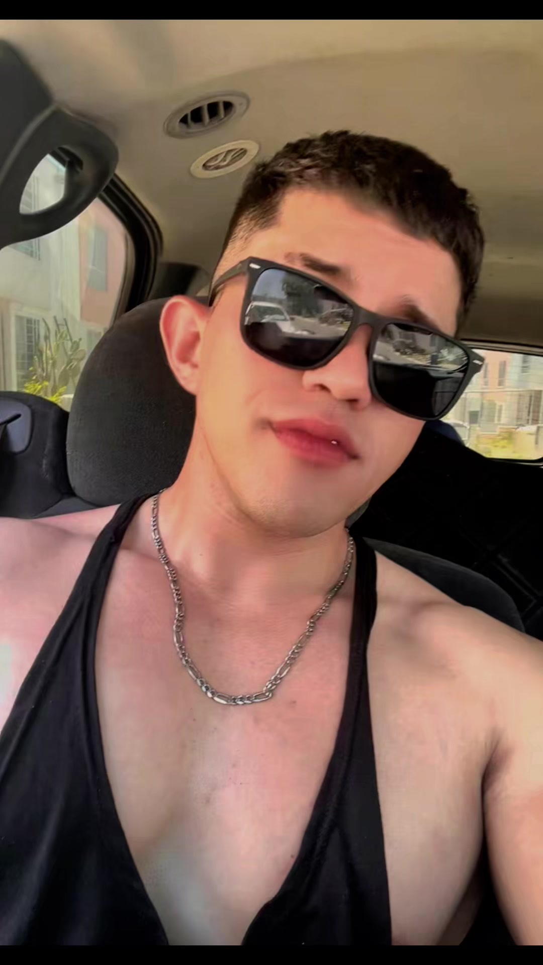 @Javier Reynoso