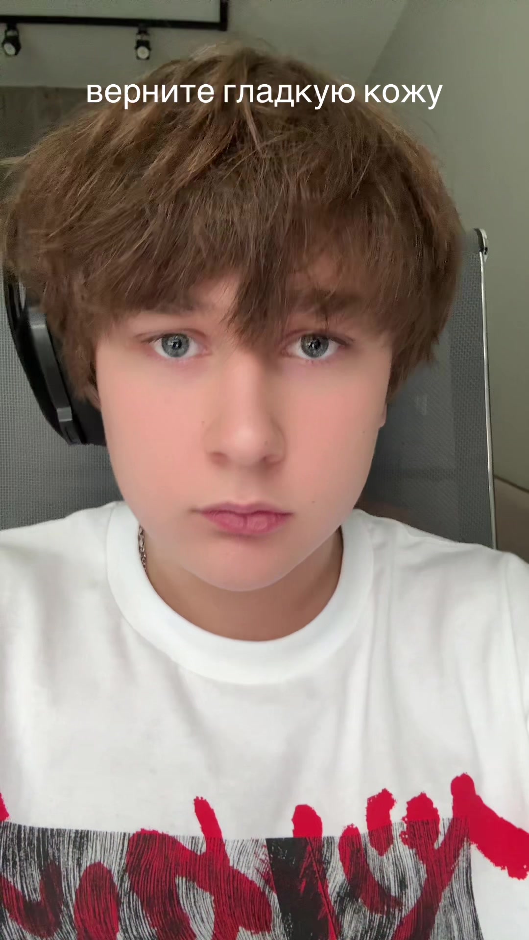 @#}^