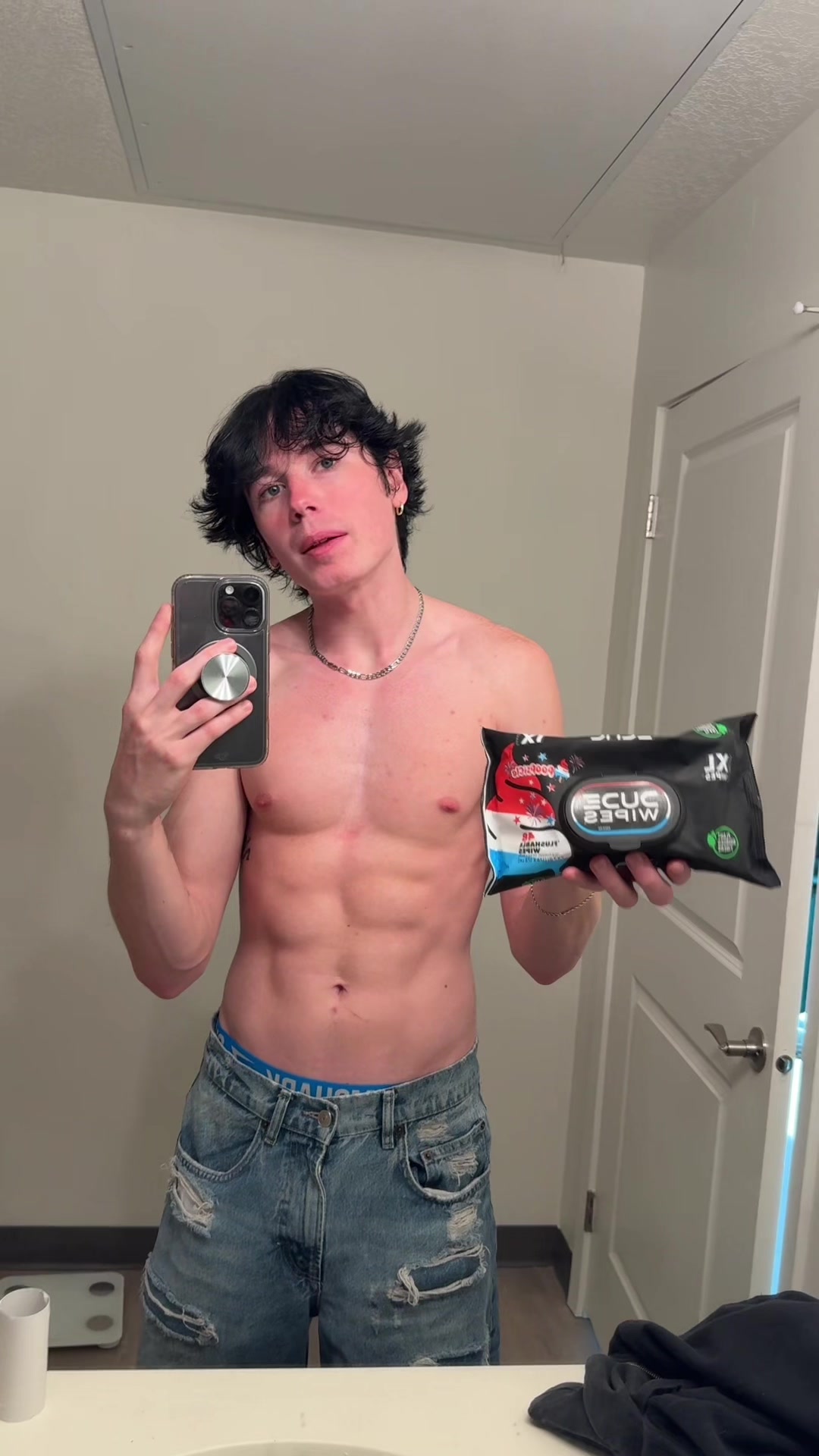 @Itsevanwade