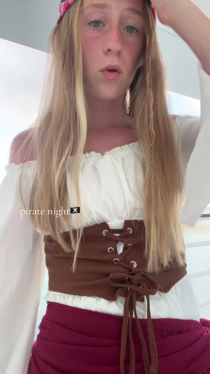 @__chlo6