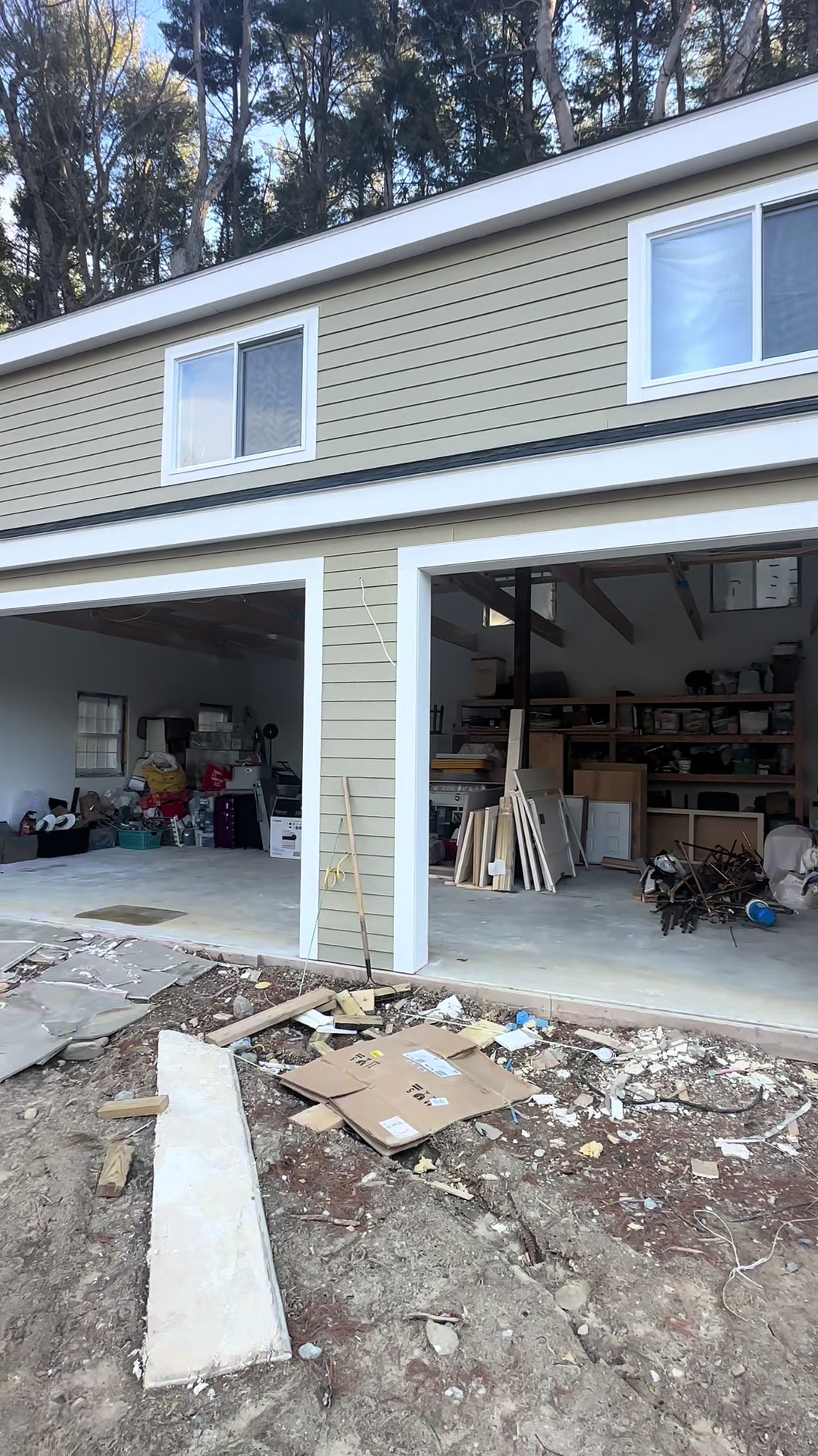 @Bella Overhead Doors LLC