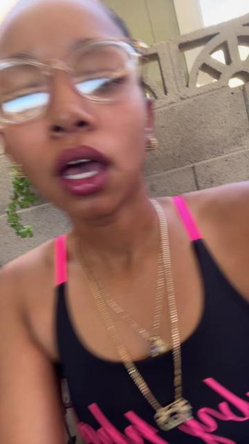 @ebony 𖣂