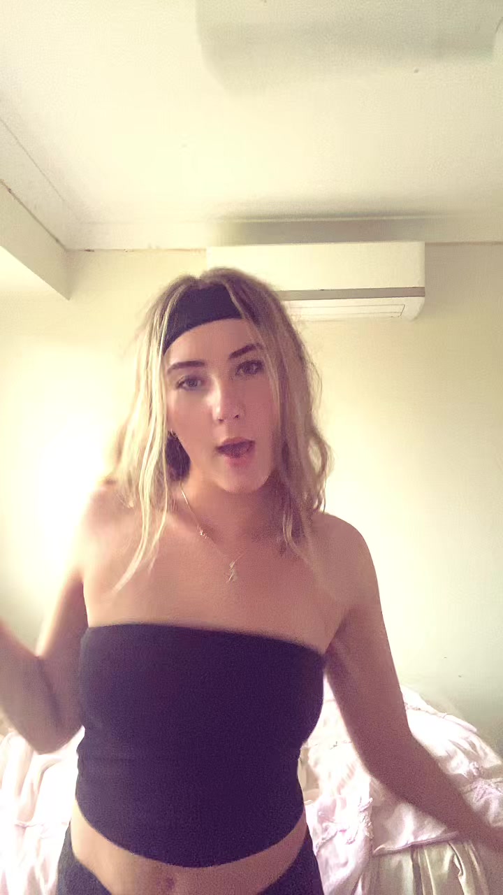 @KATIEEE