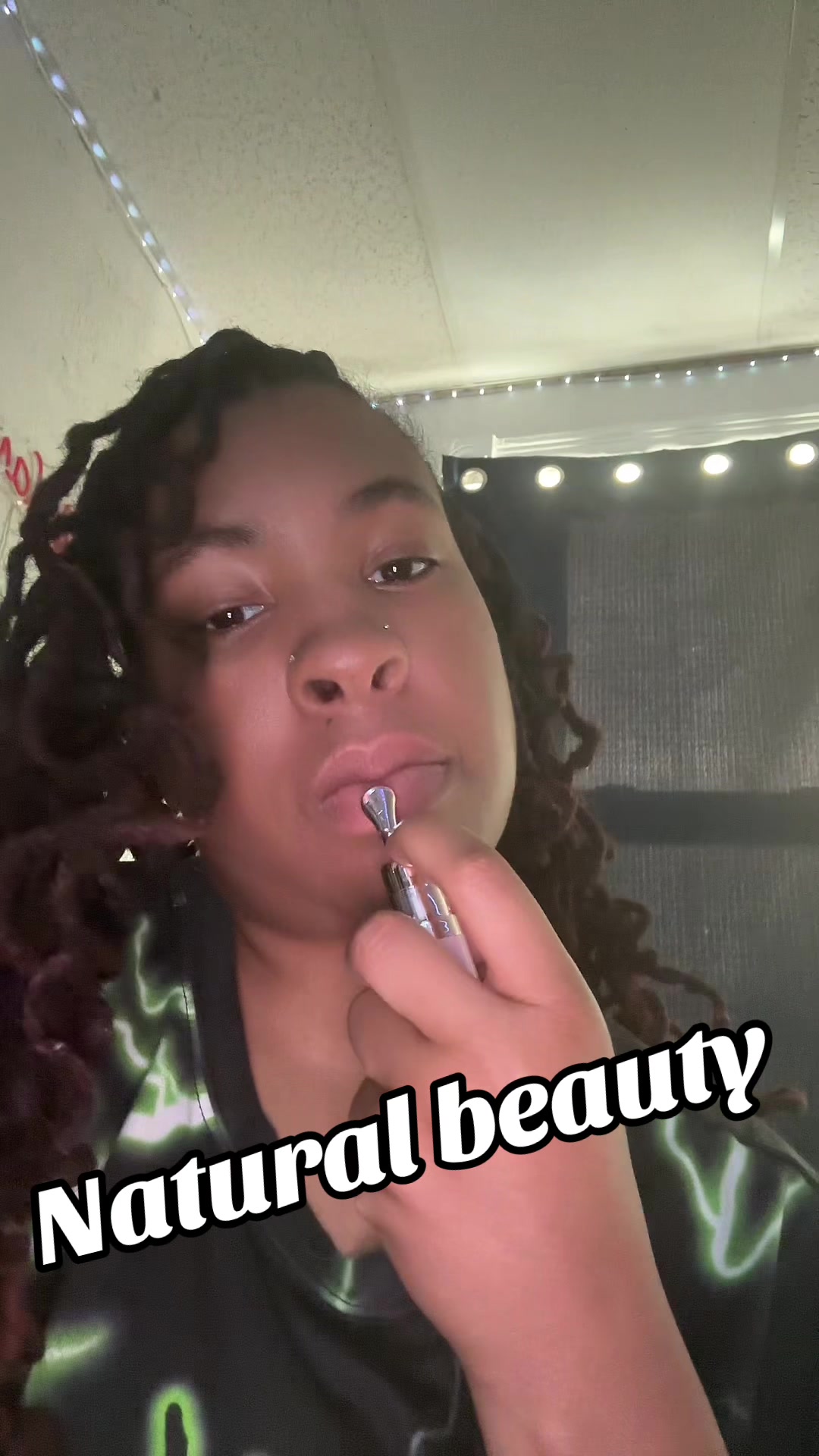 @🎗️nay.vision🎀