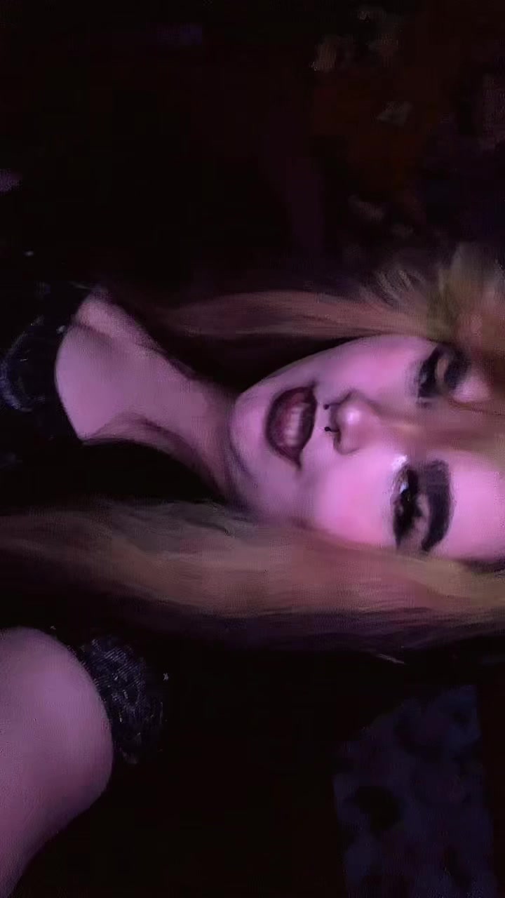 @JazzyCake