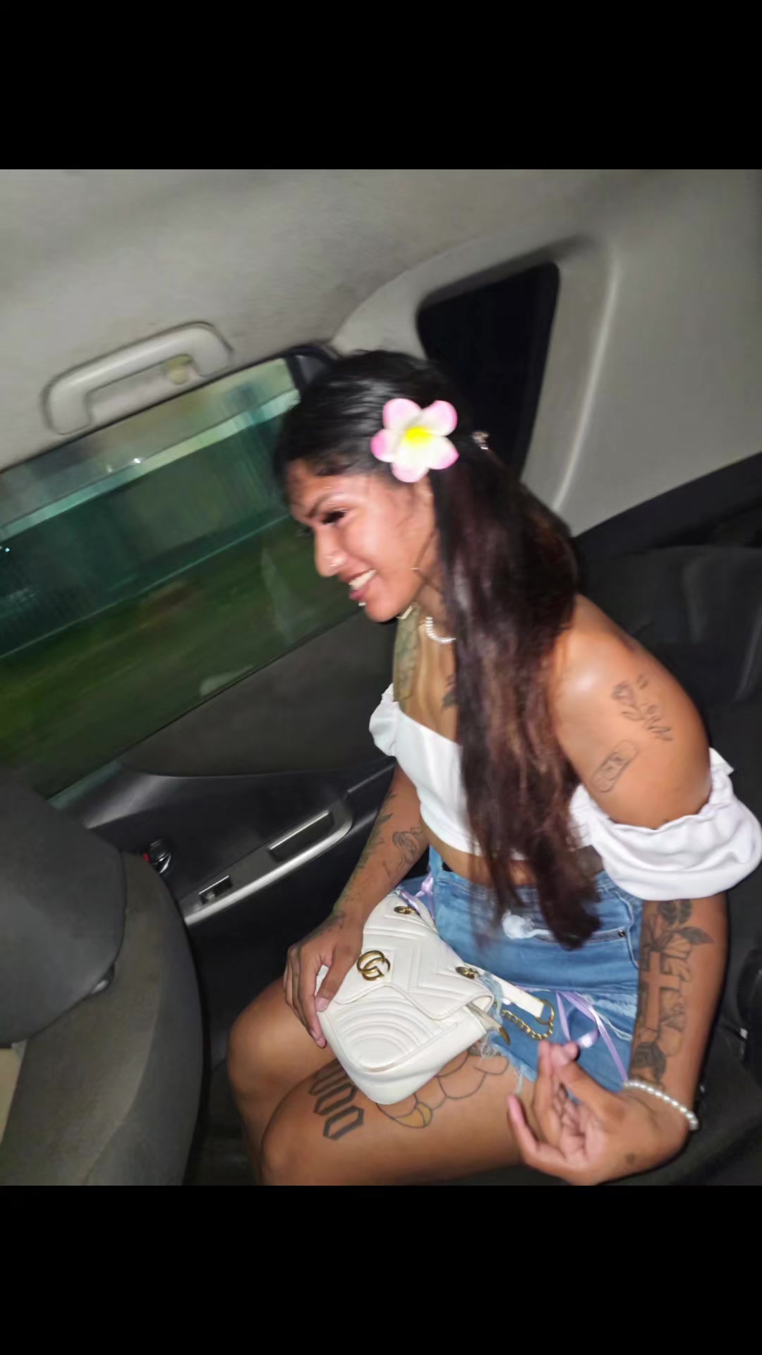 @Ɓºɲɛca Ɓarbie ṣ̌asha