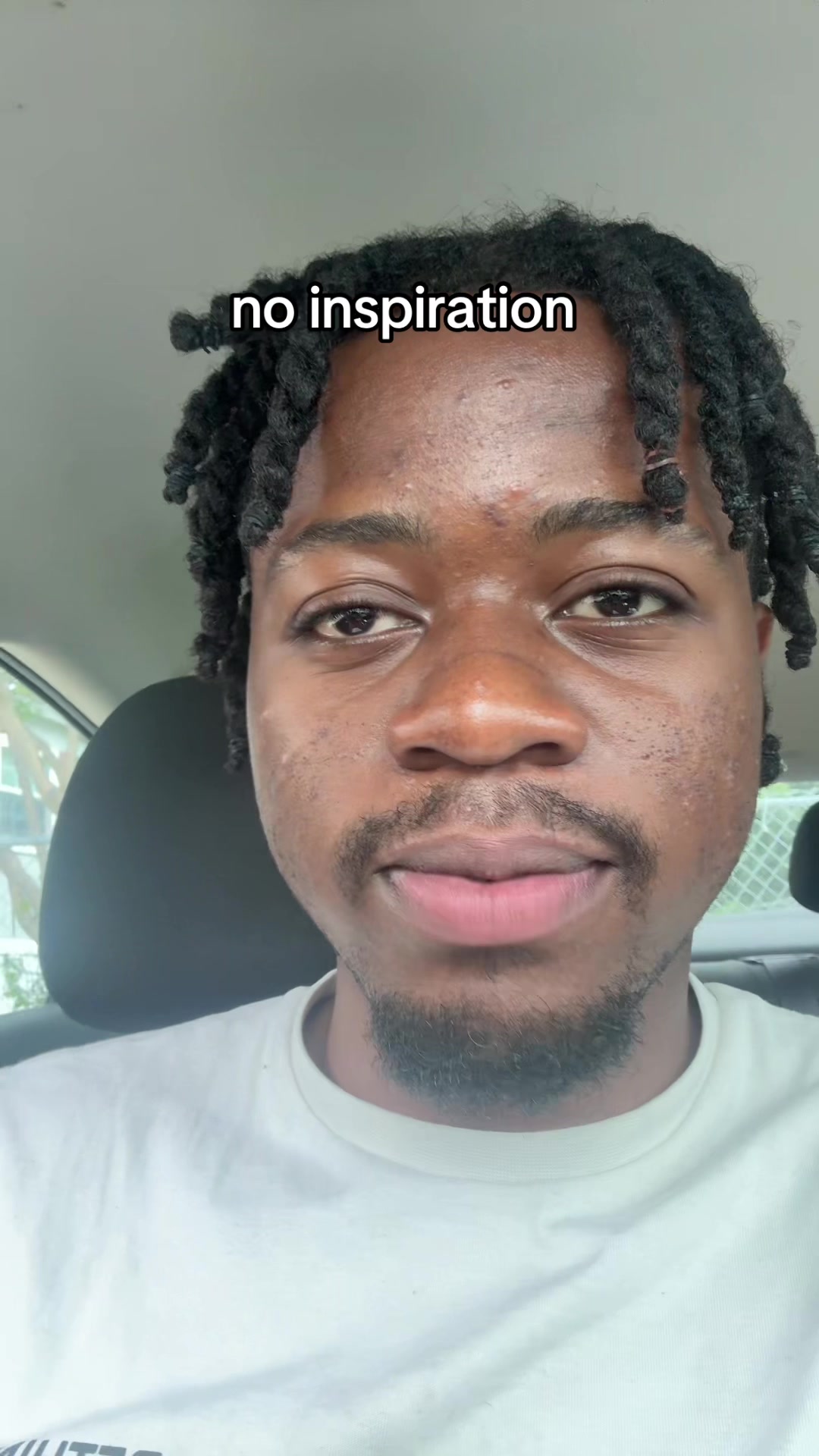 @moyoezzy