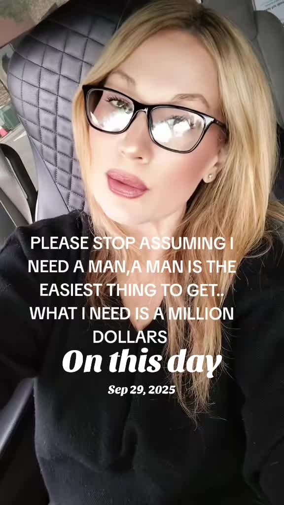 @Melissa kay🌻