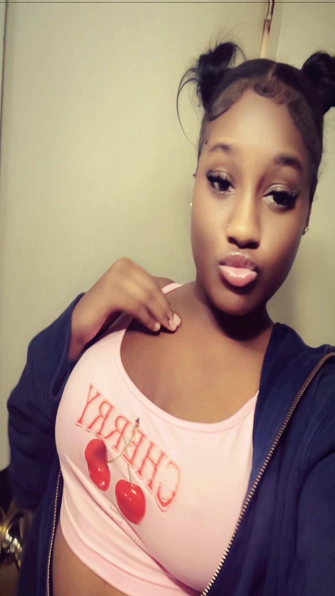 @Niyaa💋