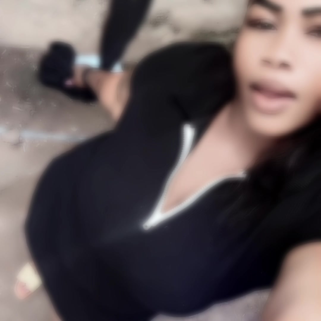 @Queen vee🩵