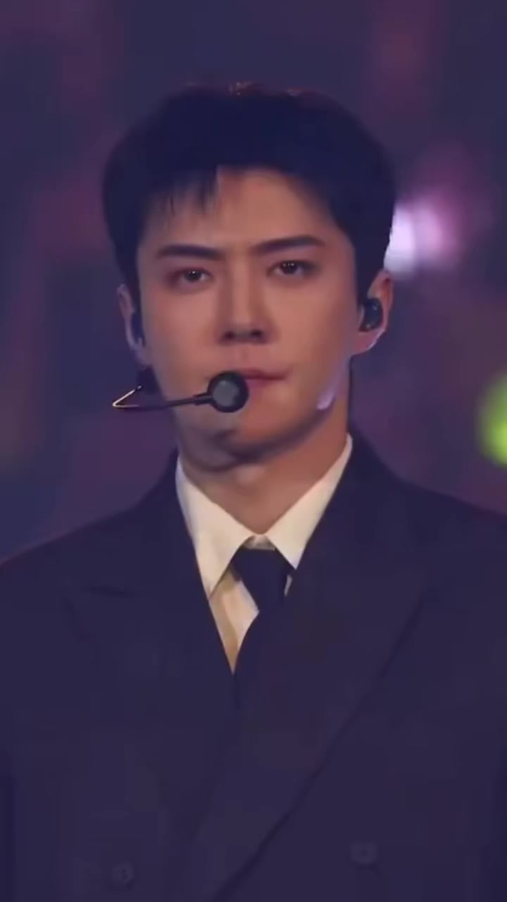 @Gies Noona ☽̶☾