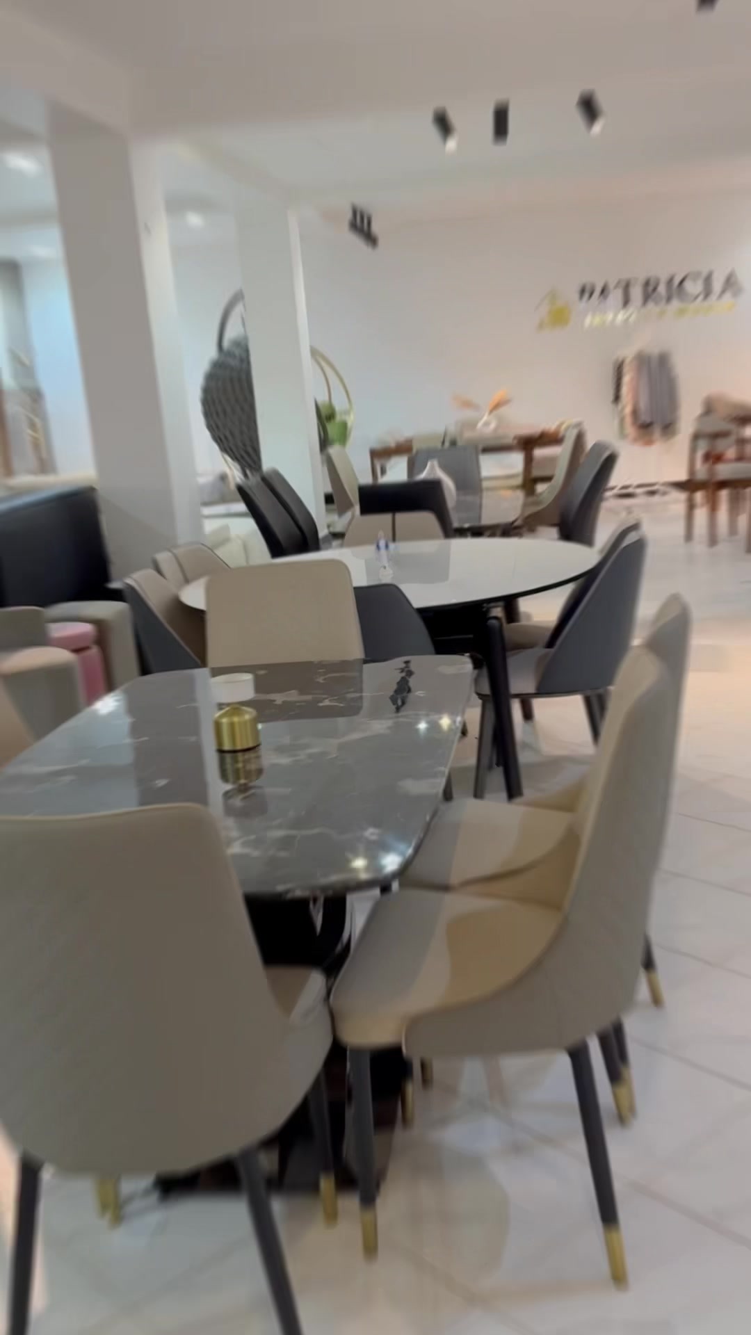 @Patriciaz interior world