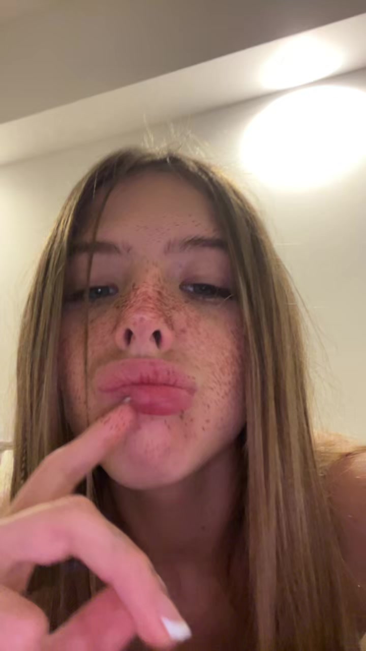 @Ana