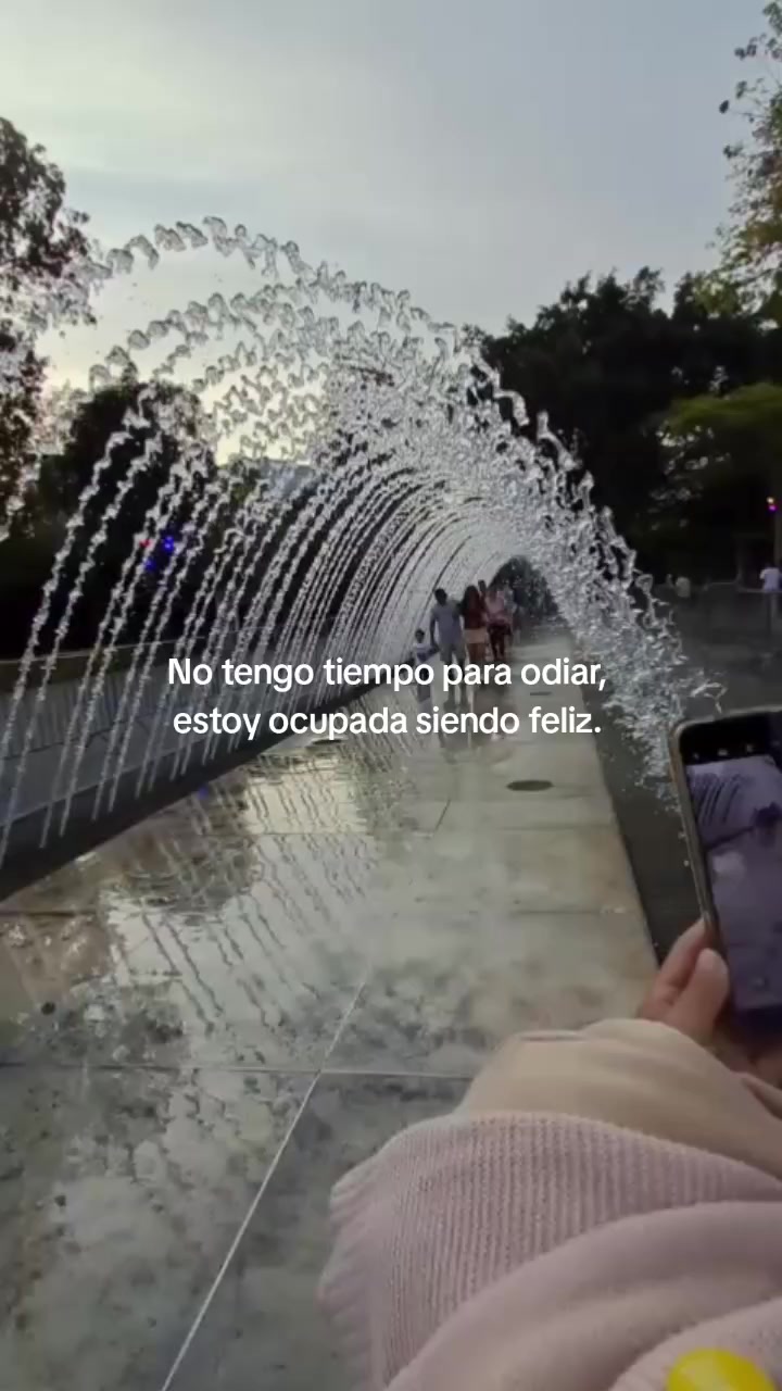 @Debora Jocabed Yumbato Díaz