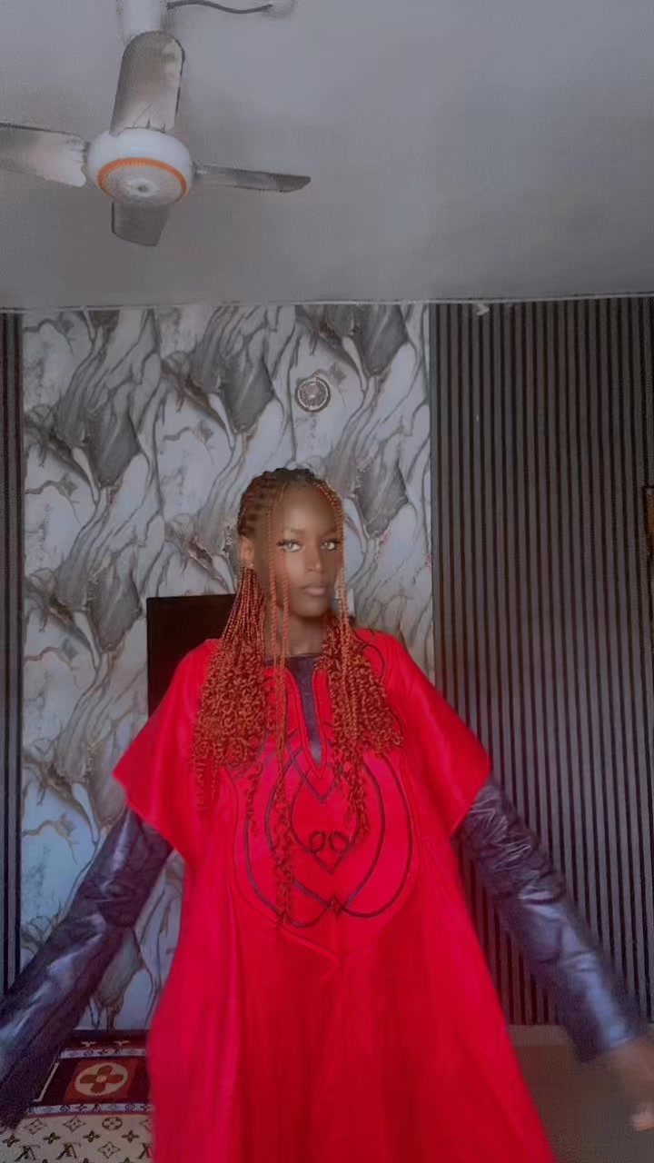 @Fanta Savane