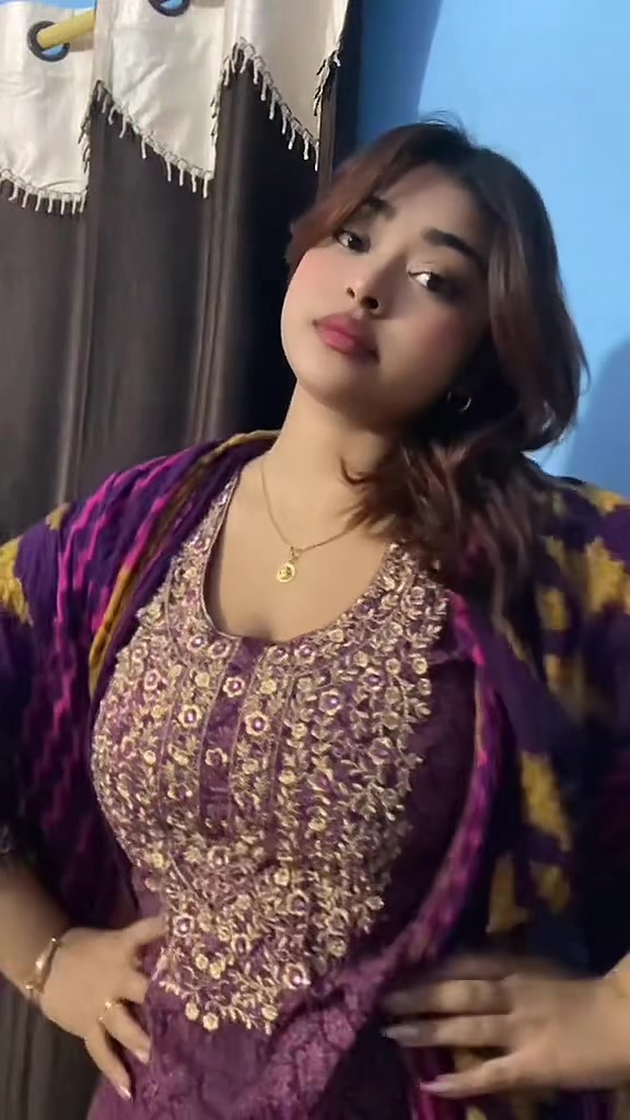 @Roshni Kc
