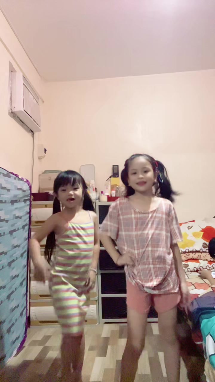 @QueenAprilSHOP