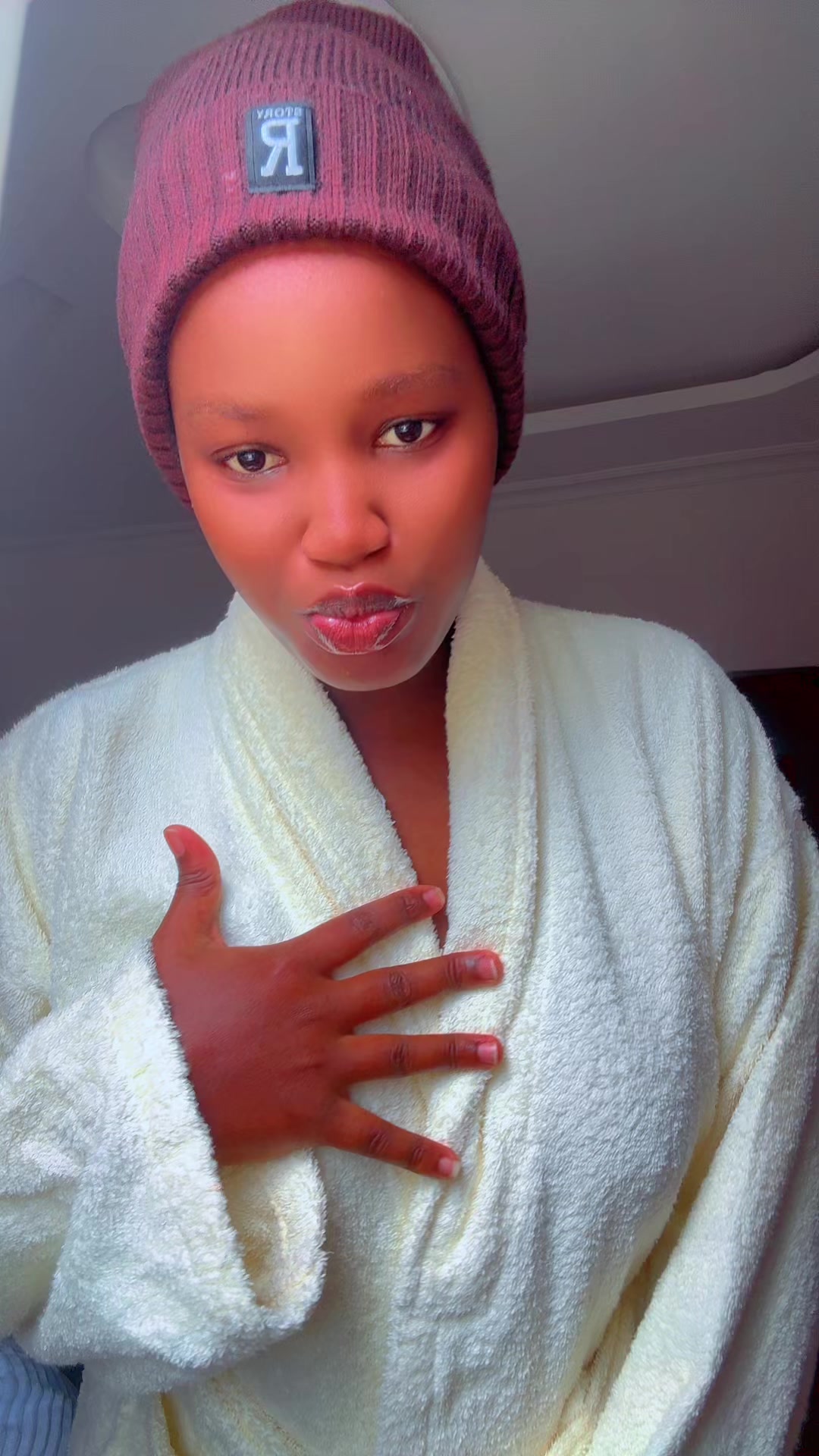 @CEO VICKY 🇰🇪